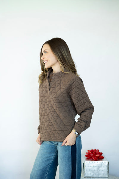 Women's quilted pullover