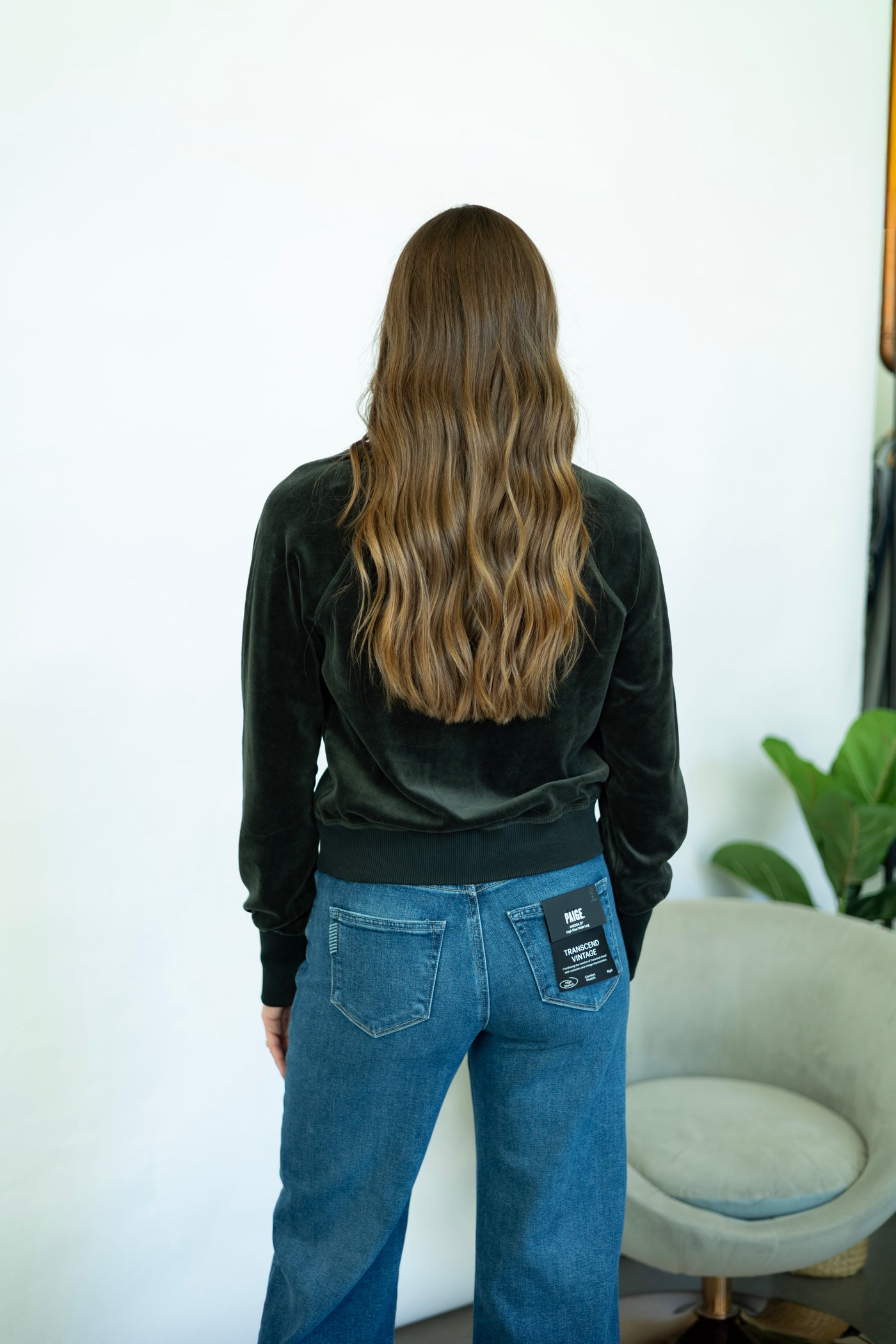 Cozy dark green pullover for women