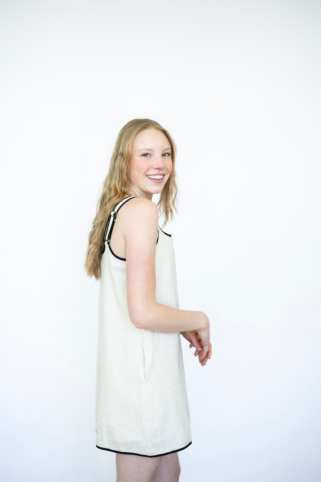 Linen Sleeveless Piping Detail Dress