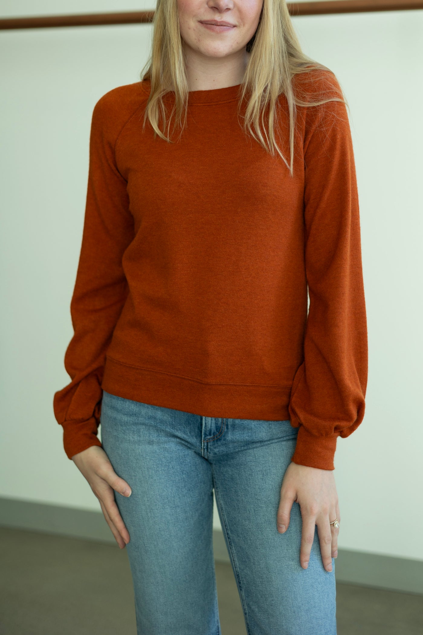 L/S Raglan Top