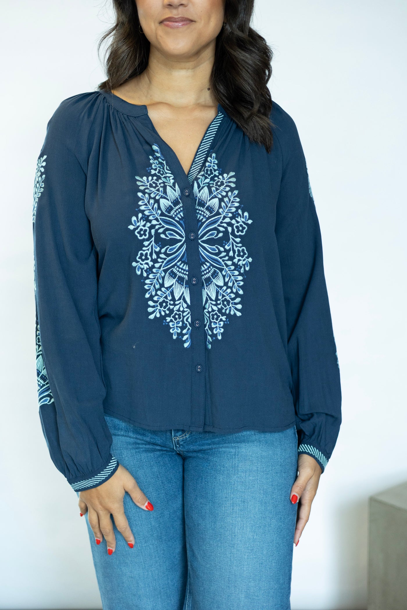 Raglan L/S Button Down Blouse W/ Embriodery
