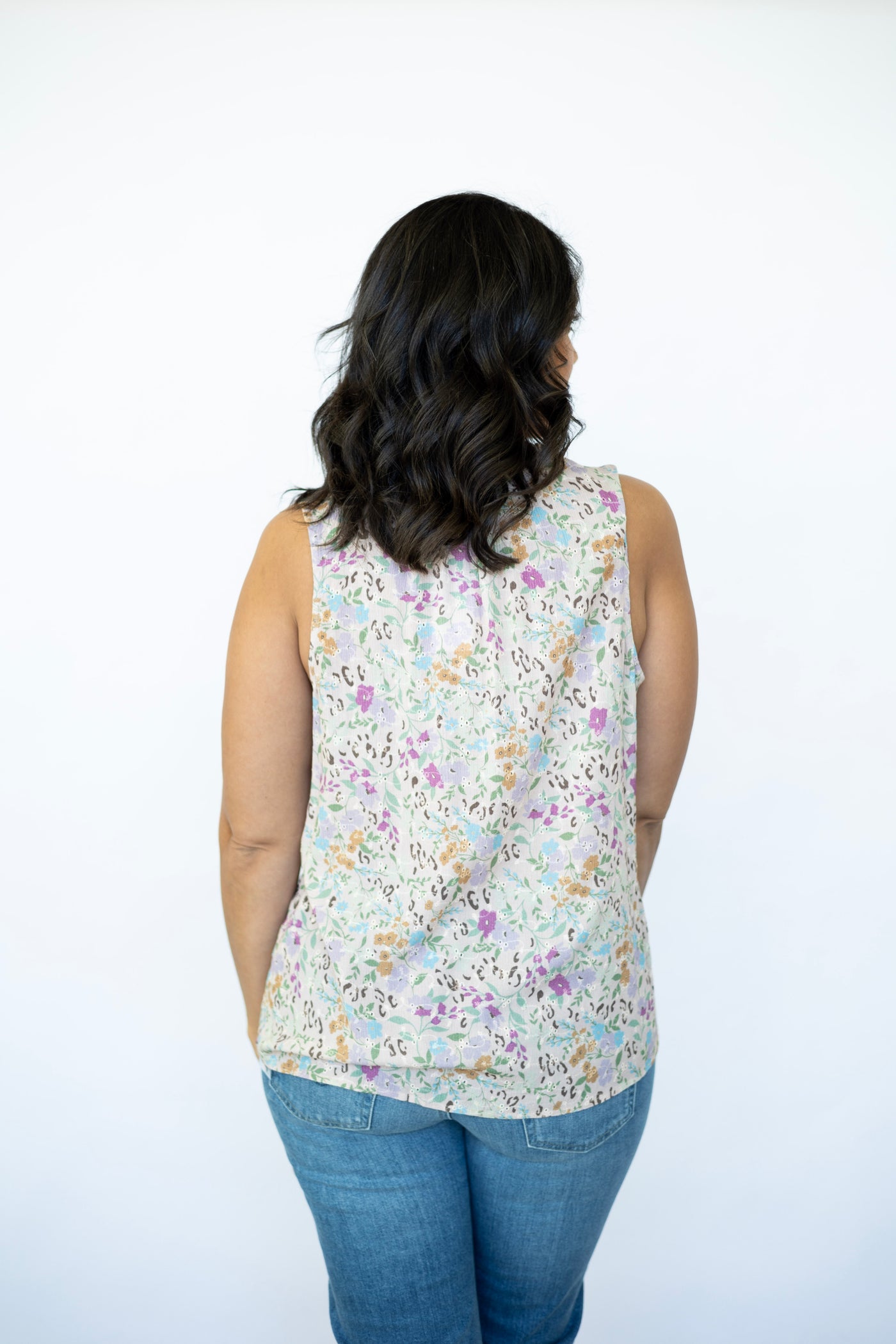 Women's flowy spring tank top