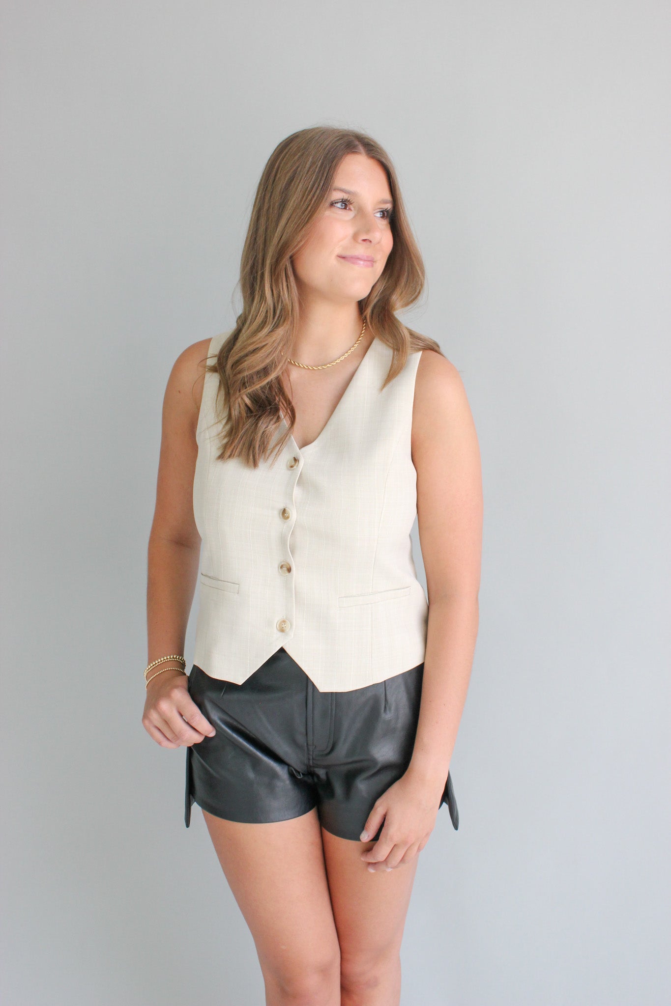 Sleeveless Button Vest