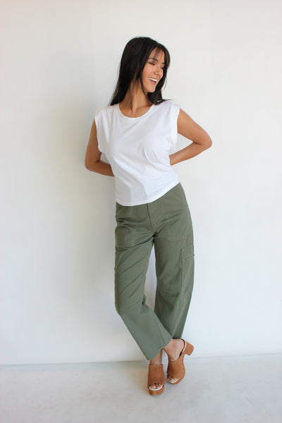Muscle Tank W/ Twist