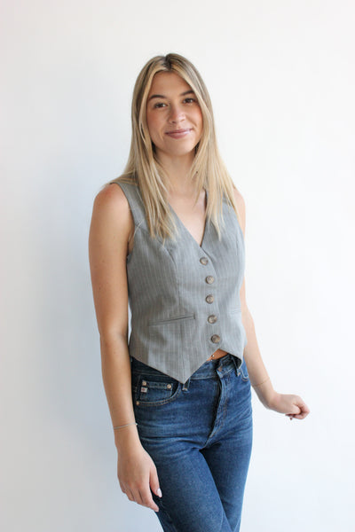 Anais Vest