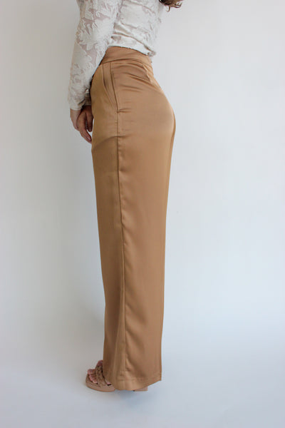 Genesis Pant