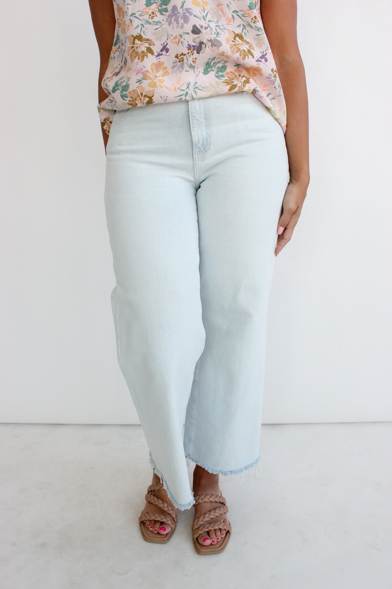Saige Wide Leg Crop