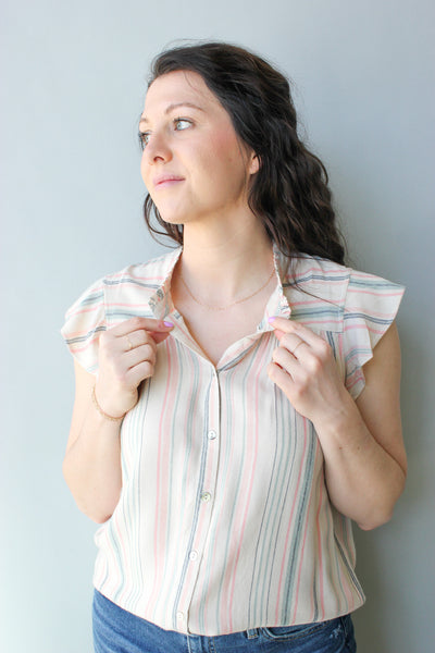 Short Slv Ruffle Neck Shirt
