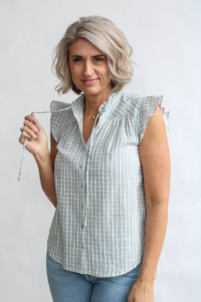 Flutter Sleeve Button Top