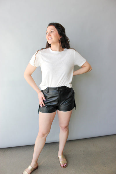Tailored Slouch Short